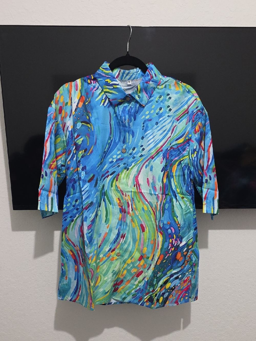 Vibrant Blue Multicolor Wave-Print Casual Button-Down Shirt